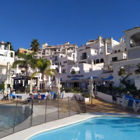 Pueblo Evita Pres De La Avec Piscine
